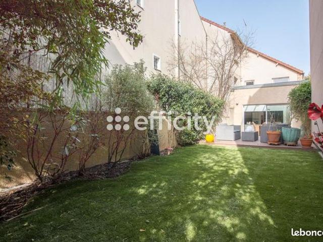 Pavillon 6 pièces 143 m²