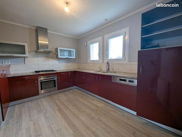Pavillon 7 pièces 140 m²