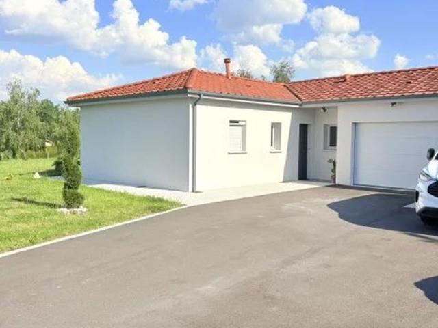 PAVILLON 140M2 6119M2 de terrain