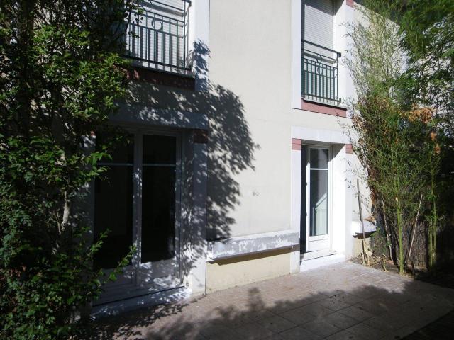 Pavillon 3 ch avec jardin et garage