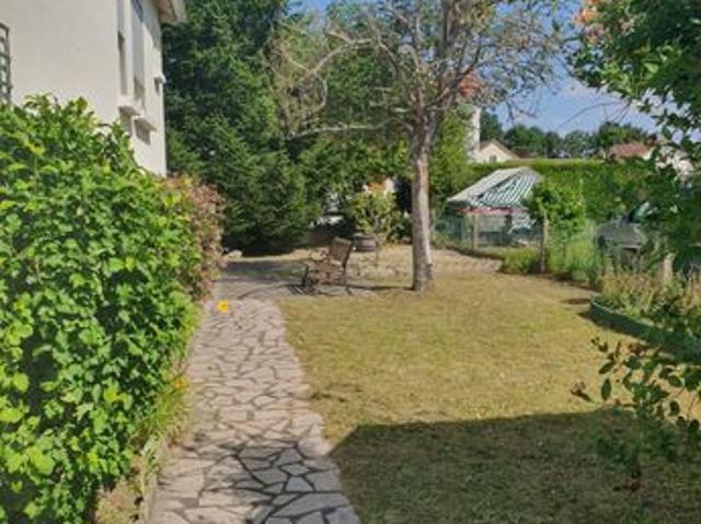 Pavillon 3 pièces 65 m²