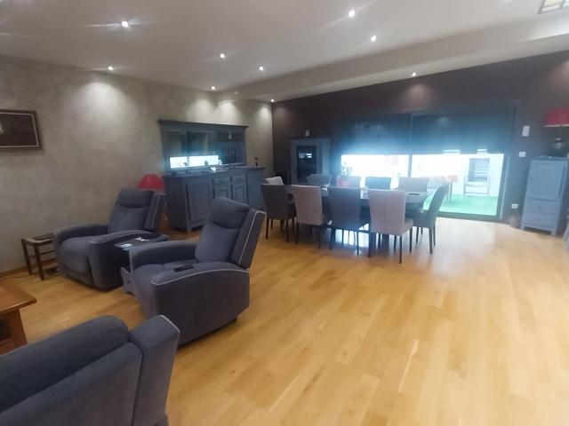 Pavillon contemporain banlieue CHARLEVILLE MEZIERES