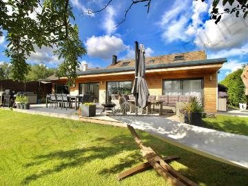 PAVILLON DE 190 M2 'COUP DE COEUR ASSURE'
