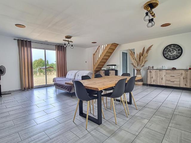 Pavillon de 2026 La Breille les Pins 49390