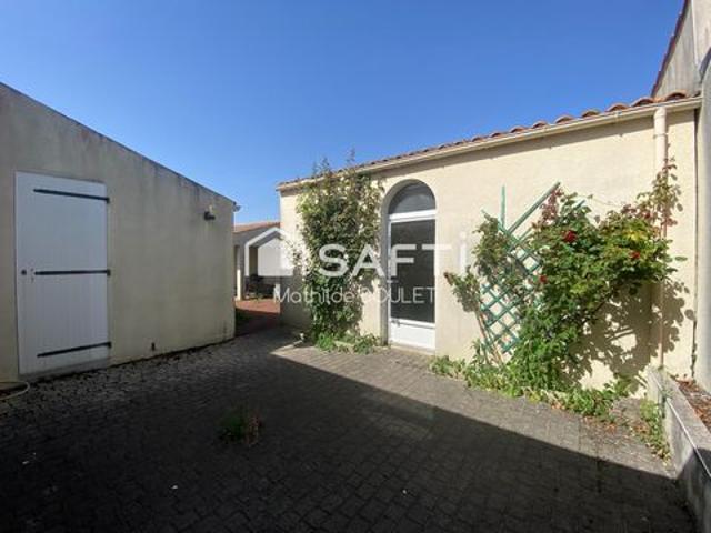 Pavillon de plain pied avec 2 chambres et garage