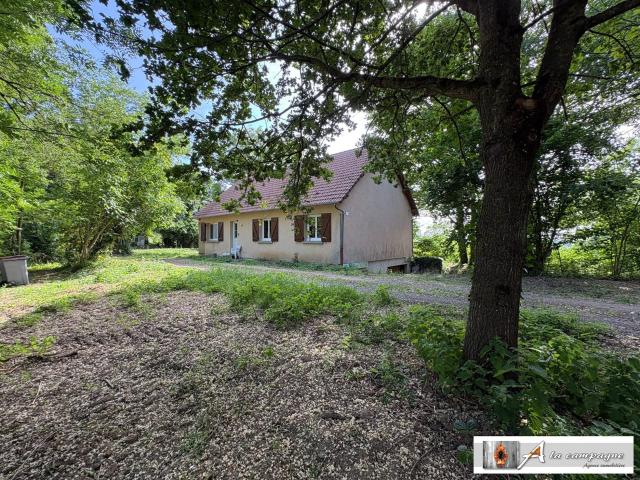 Pavillon de plain pied dans un cadre de verdure 96m² Terjat