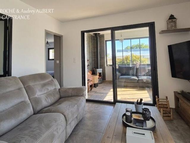 Pavillon de plain pied 131 m² 5 pièces 3 chambres Cab. 131m² Tonnay Charente