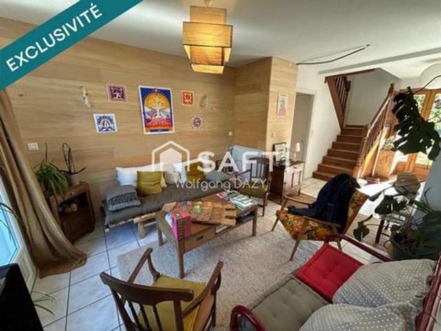 Pavillon familial avec étage sur sous sol intégral