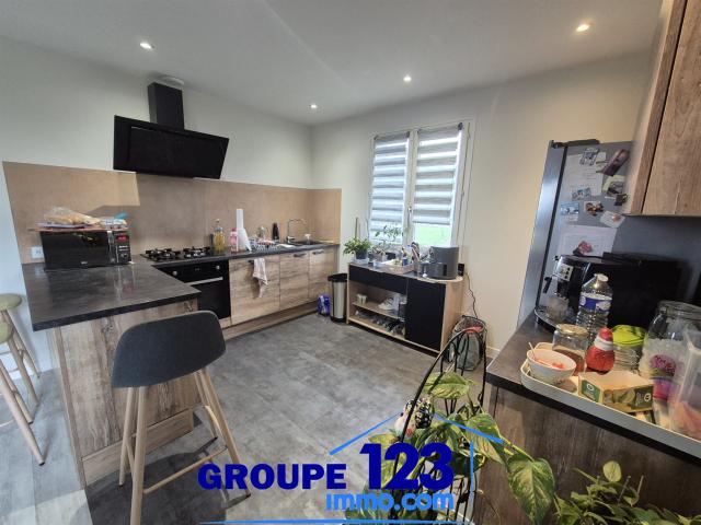 Pavillon familial sur sous sol à Sougères sur Sinotte Monét. 94m² Monéteau