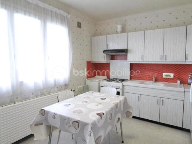 Pavillon familial sur sous sol total