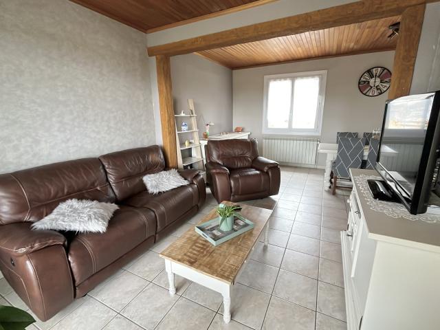 Pavillon indépendant édifié sur sous sol total 95m2 Liancourt