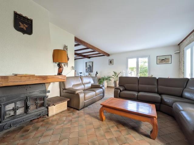 Pavillon individuel de plain pied sur une belle parcelle arb