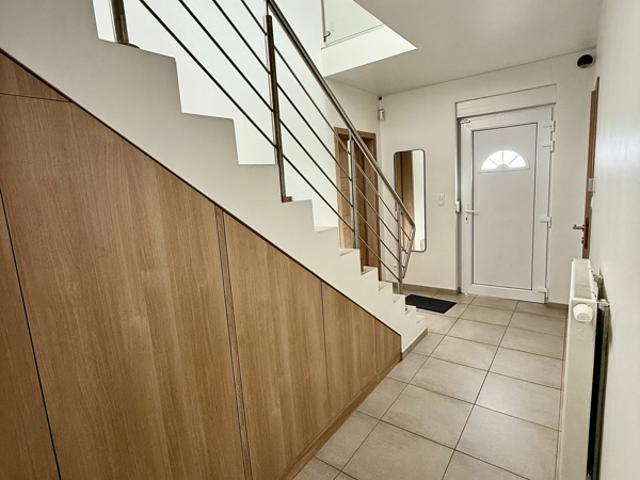 Pavillon individuel récent Allondrelle La Malmai