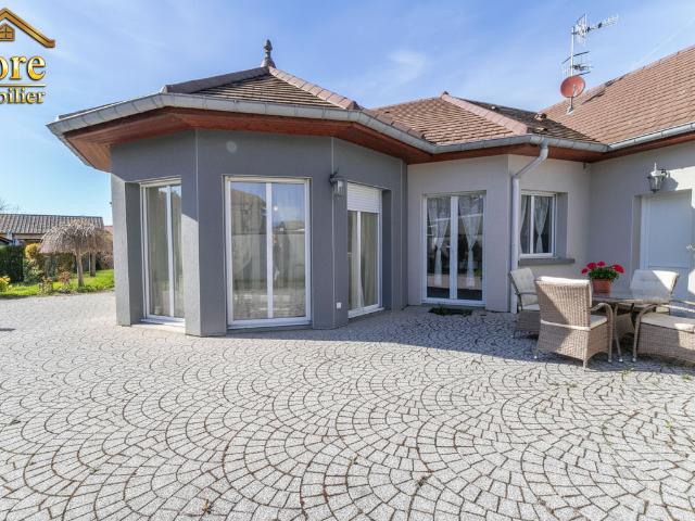 PAVILLON PLAIN PIED SECTEUR PRISÉ