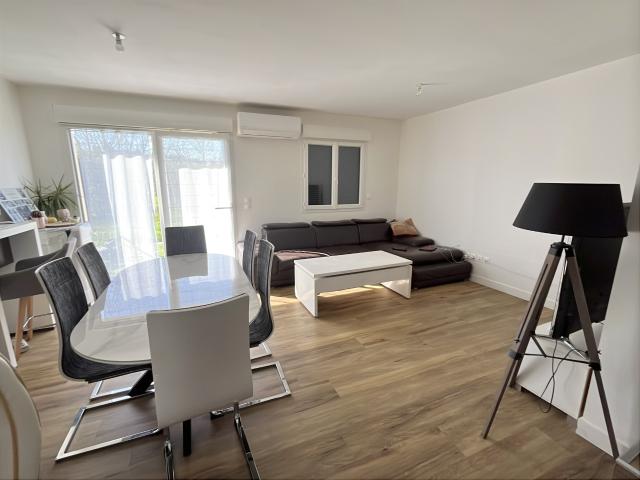 Pavillon récent R+1 5 pièces 85 m2