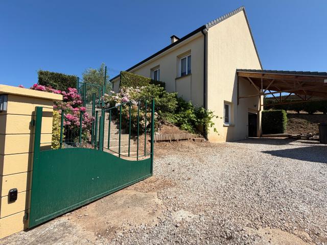 Pavillon sur cave Lieusaint