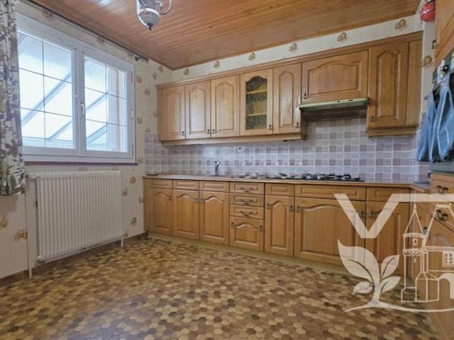 PAVILLON SUR SOUS SOL LAFRAYE