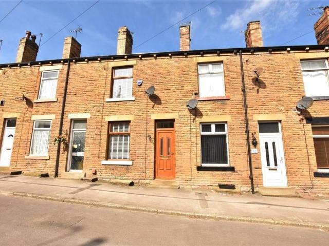 Pawson Street, Wakefield WF3 3 bed terraced house to rent £1,000 pcm £231 pw