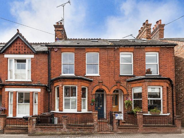 Paxton Road, Herts AL1 4 bed house to rent £3,500 pcm £808 pw