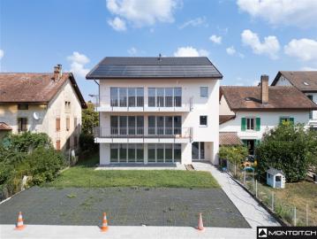 Payerne, zu verkaufen, 4.5 Zimmerwohnung, im 2. Stock + Balkon