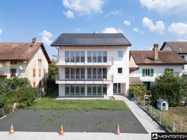 Payerne, zu verkaufen, 4.5 Zimmerwohnung, im 2. Stock + Balkon