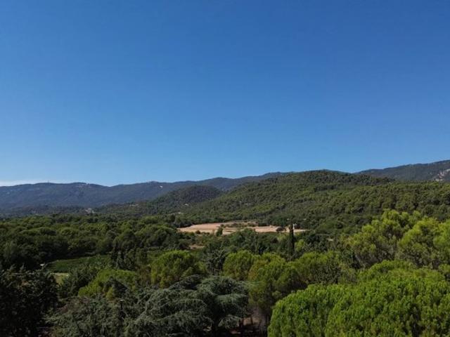 Pays d’Aix, Luberon Idéal 2 familles et/ou investissement locatif
