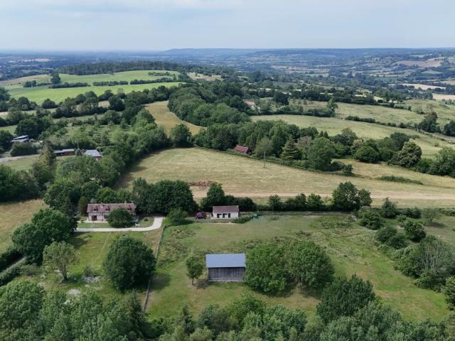 PAYS D’AUGE – CALVADOS – LIVAROT PAYS D’AUGE – PROPRIÉTÉ NORMAND