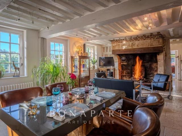Pays D'auge Manoir Avec Dependance 250m² Coquainvilliers
