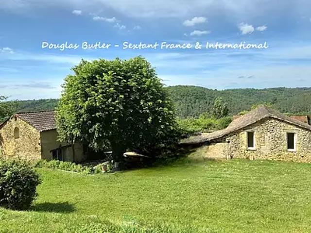 Pays de Belvès 24170 Achat / Vente maison 21 pièces t21 piscine terrasse