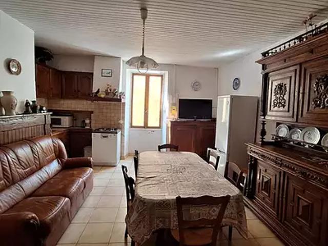 Pays de Belvès 24170 Achat / Vente maison 4 pièces t4 au dernier étage