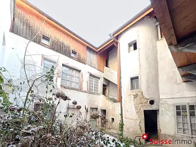 Pays de Clerval 25340 Achat / Vente maison 5 pièces t5 au dernier étage cave
