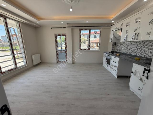 ꧁ Pazarcık Mah'de ╣ Yüksek Giriş Kat ╠ 2+1 100 M² Daire ꧂