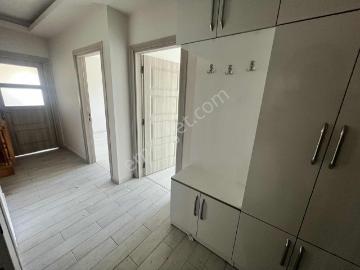 Pazarcı Mahallesi Cadde Üzeri Geniş Satılık 5+1 Dubleks Daire