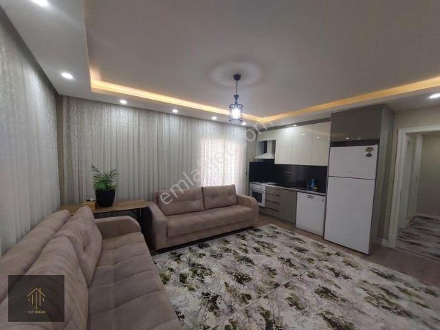 Pazarcı Mahallesi Eşyalı Kiralık 1+1 Daire