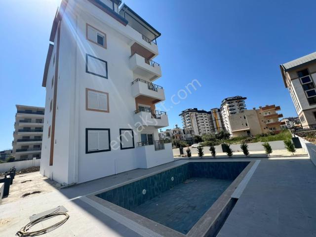 Pazarcı Mahallesi Satılık Ferah 1+1 Daire