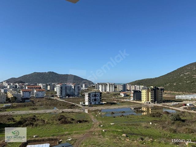 PAZARCI MAHALLESİNDE EŞYALI KİRALIK 1+1 HAVUZLU SİTE
