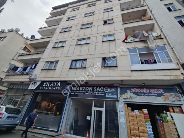 Pazarkapı Mahallesi Merkezi Konumda Satılık 2+1 Daire