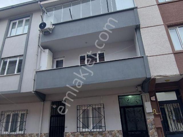 Pazartesi Pazarının Dibinde 2+1 Kiralık Daire