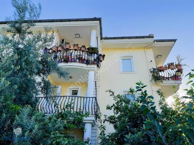 Pazaryeri Mh Arakat 3+1 Ebeveyn Banyolu Kiralık Daire