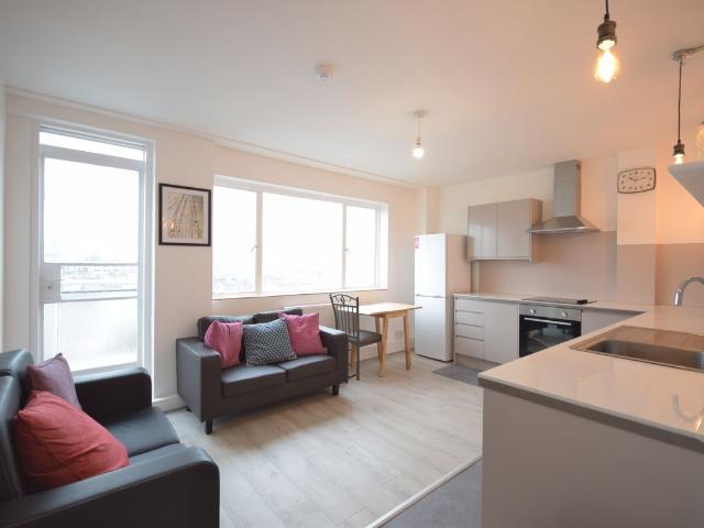 Pemberton Garden, London N19, 3 bed flat to rent, £3,100 pcm | PrimeLocation