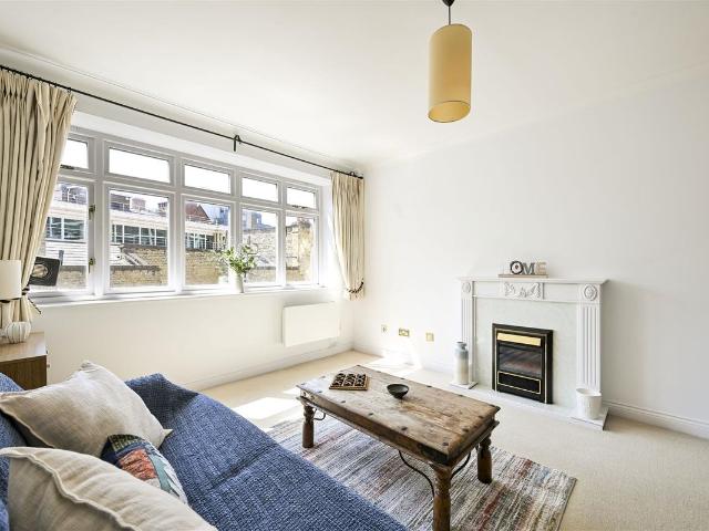 Pemberton House, East Harding Street, London EC4A, 1 bed flat to rent, £2,450 pcm | PrimeLocation