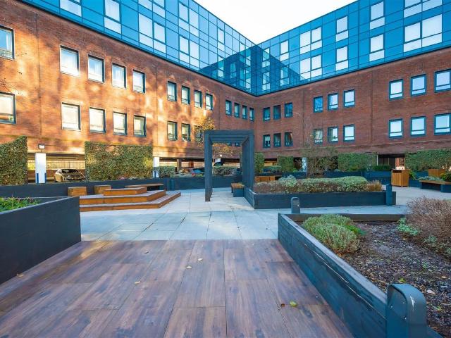 Pembroke Broadway, Camberley GU15, 2 bed flat to rent, £1,595 pcm | PrimeLocation