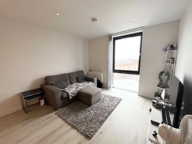 Pembroke Broadway, Camberley, Surrey, GU15