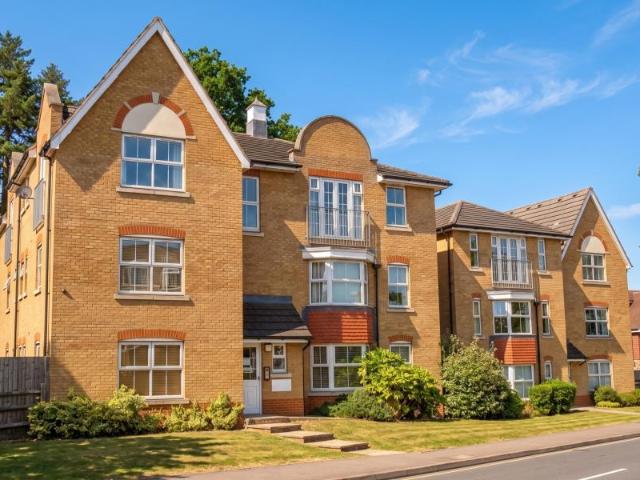 Pembroke Court, Woking 2 bedrooms Property for lettings Seymours