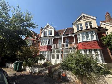Pembroke Crescent, Hove BN3, 1 bed flat to rent, £1,350 pcm | PrimeLocation