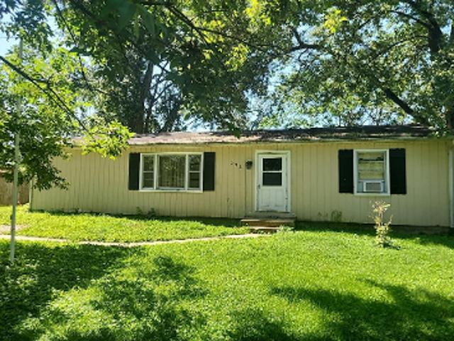 Pembroke Dr