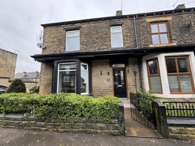 Pembroke Road, Pudsey, Leeds, LS28 1 bed in a house share to rent £650 pcm £150 pw