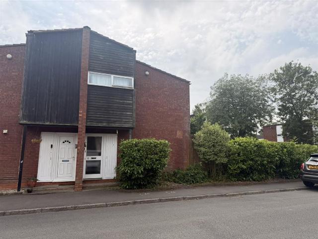 Pembridge Close, Redditch B98, 3 bed property to rent, £1,200 pcm | PrimeLocation