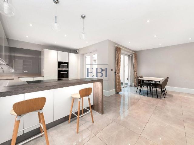 Pembridge Road, London W11, 4 bed detached house to rent, £9,966 pcm | PrimeLocation