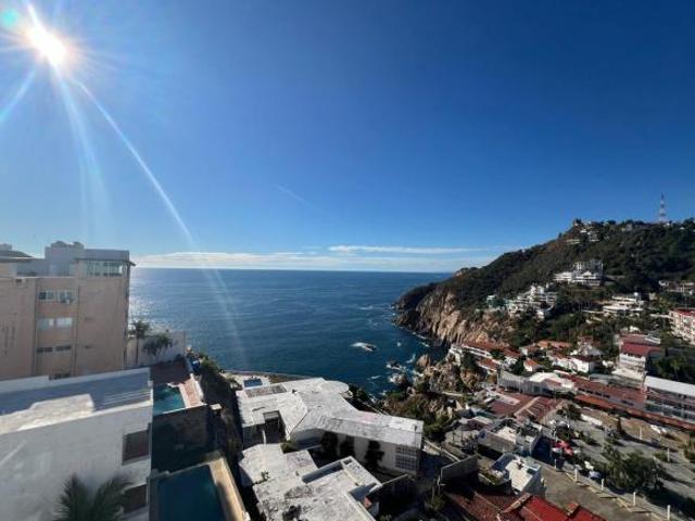 Pent house en La Quebrada, Acapulco con elevador